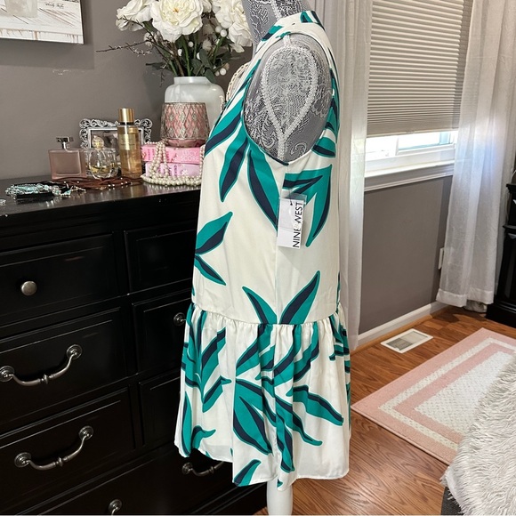 Nine West Tropical Green Leaf Sleeveless Ruffle Hem Mini Dress |Size Small (NWT) - Picture 6 of 12